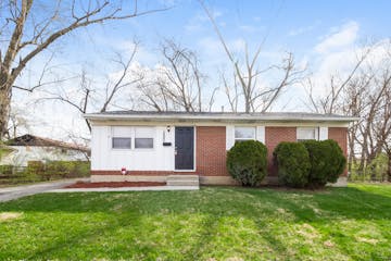 1880 Queensrowe Pl Columbus, OH 43227